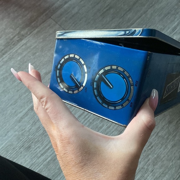 1989 Snickers radio tin - Picture 3 of 5